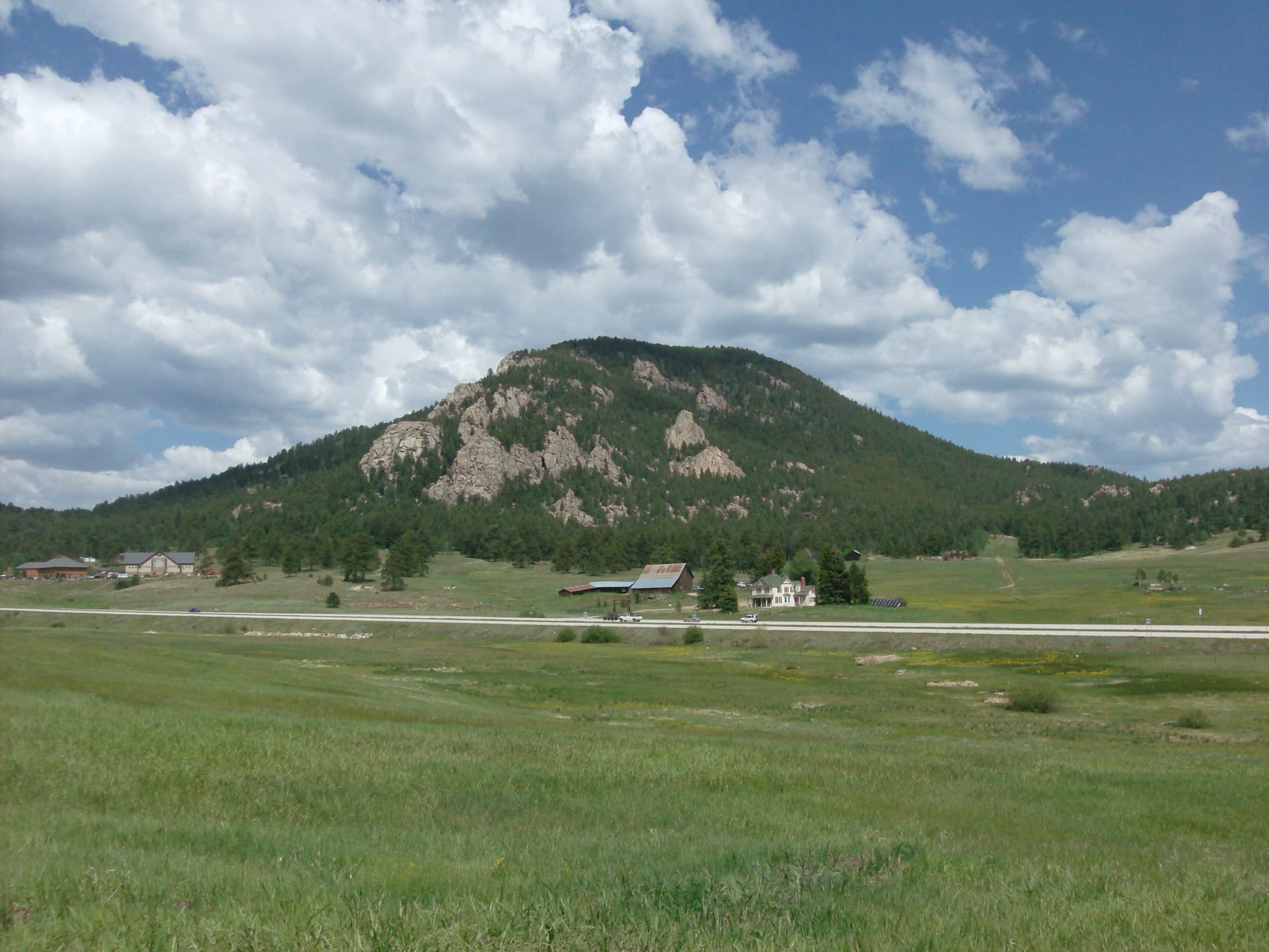 Conifer, Denver Colorado homes and streetscape