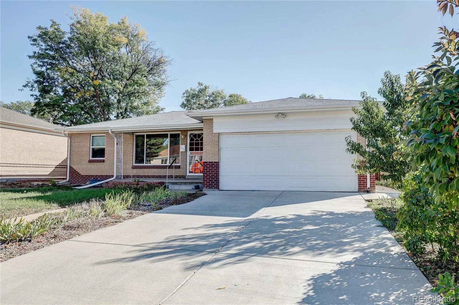 1140 S Gray Street, Lakewood, Colorado 80232